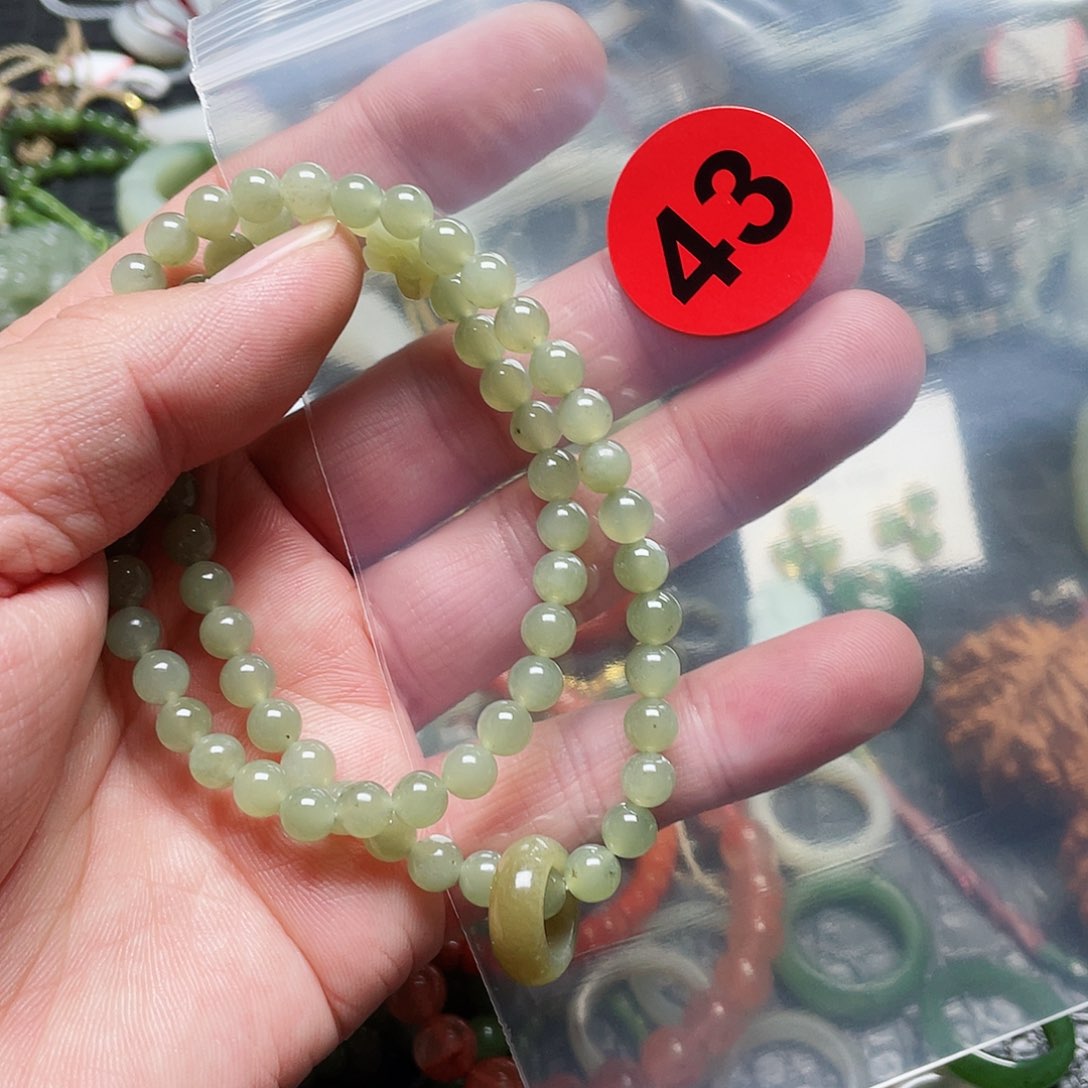 未镶嵌手链和田玉楷*