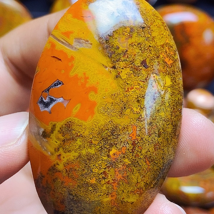 清****玛瑙/玉髓颈饰未镶嵌