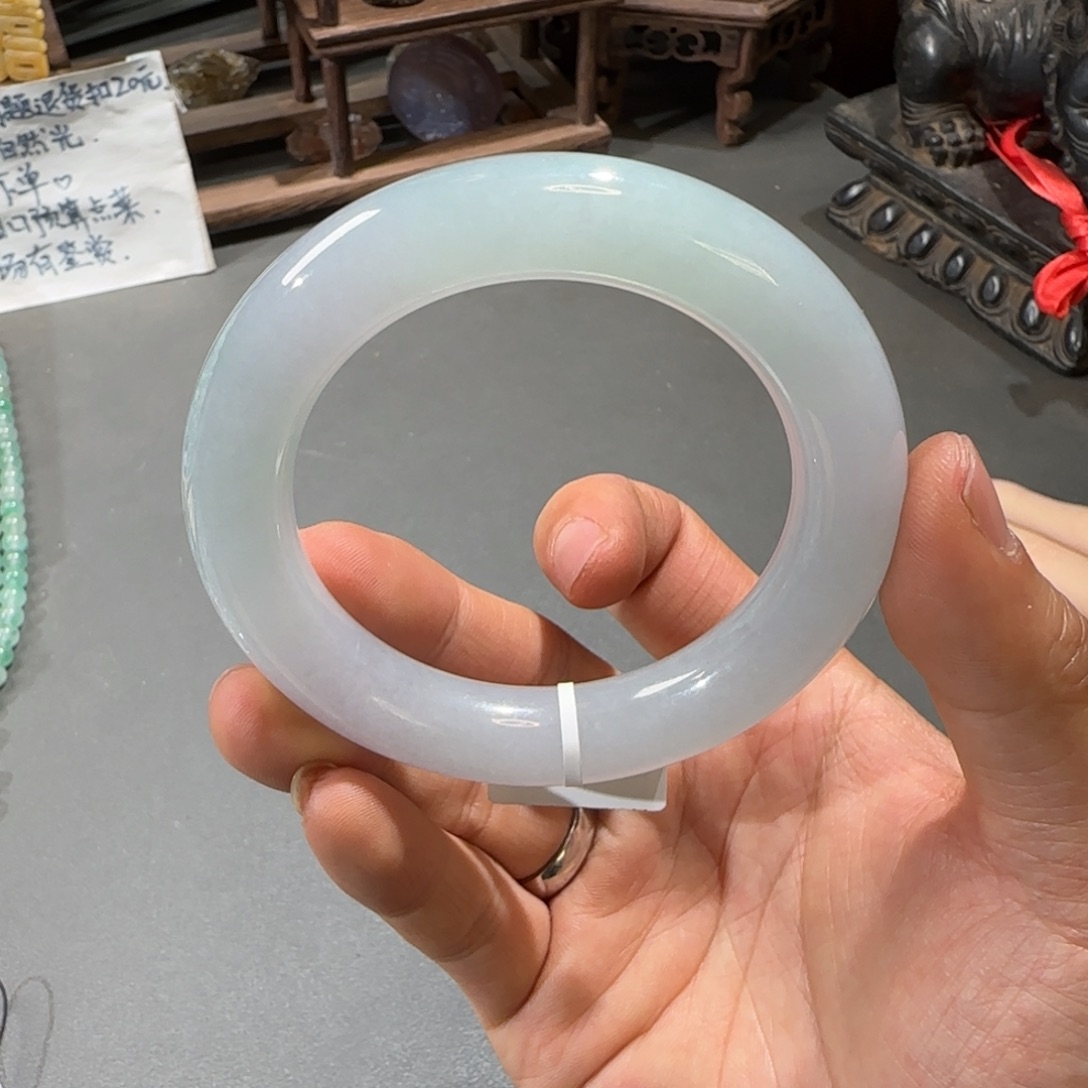 翡翠未镶嵌手镯57.3圆条