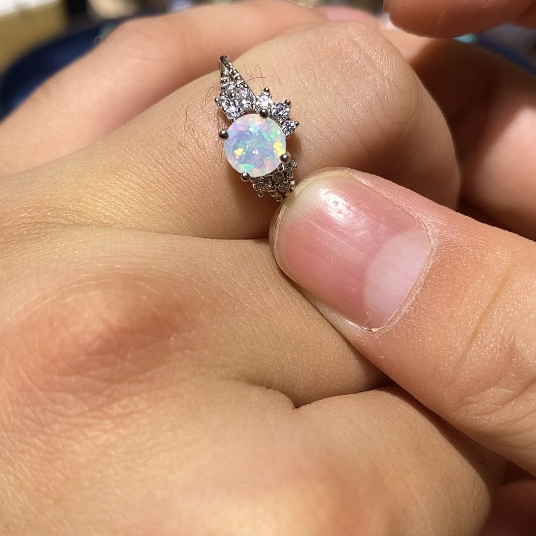 欧泊欧泊戒指银S925镶嵌