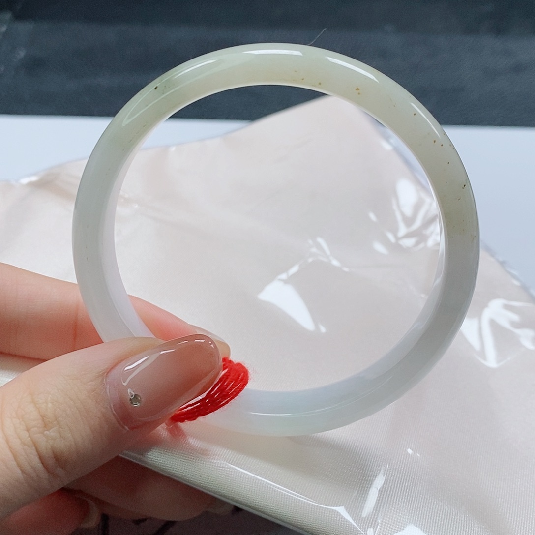 【闪购商品】未镶嵌手镯翡翠447号