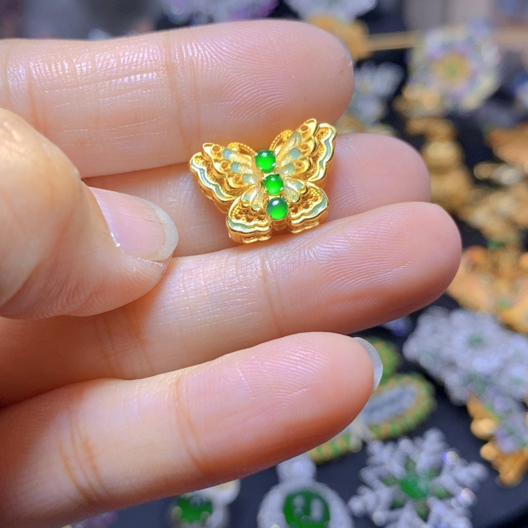 翡翠耳钉银S925镶嵌天然翡翠