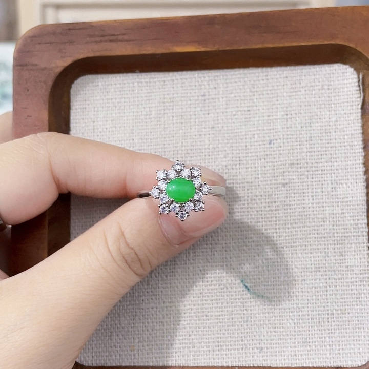 翡翠未镶嵌颈饰天然翡翠Ａ货