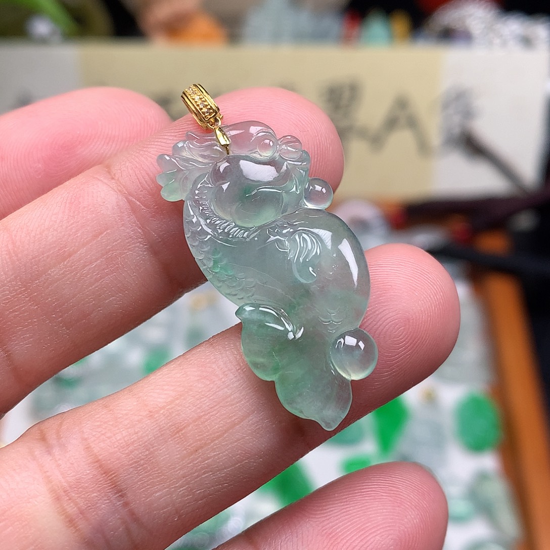 翡翠散珠18K金镶嵌缅甸天然A货翡翠冰种鱼化龙