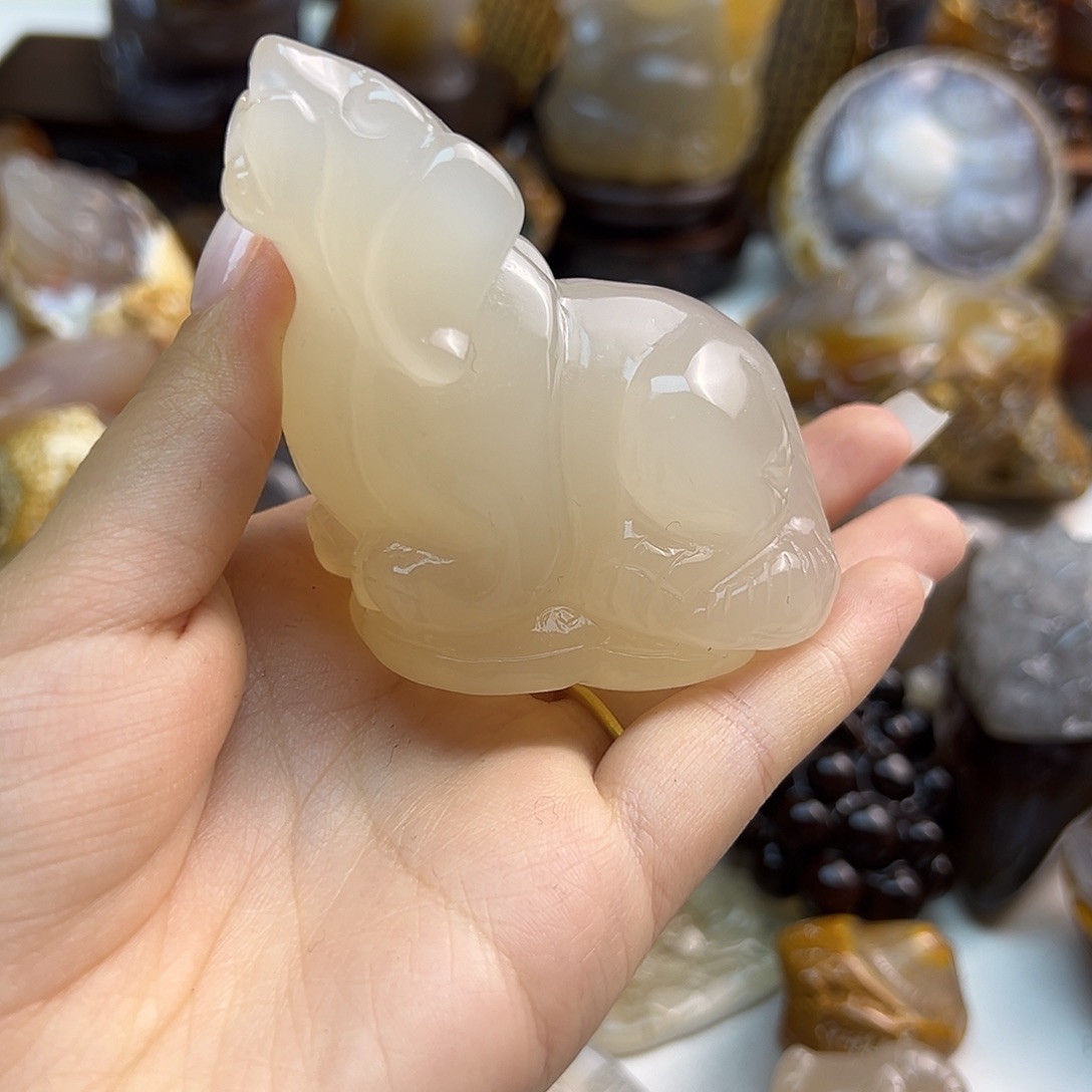 玛瑙/玉髓未镶嵌颈饰