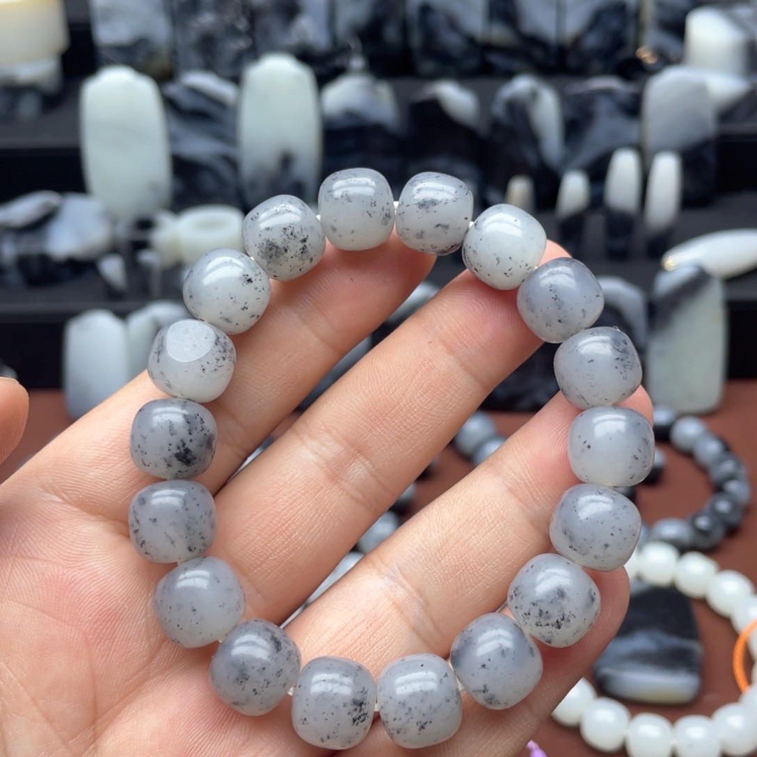 手串未镶嵌和田玉