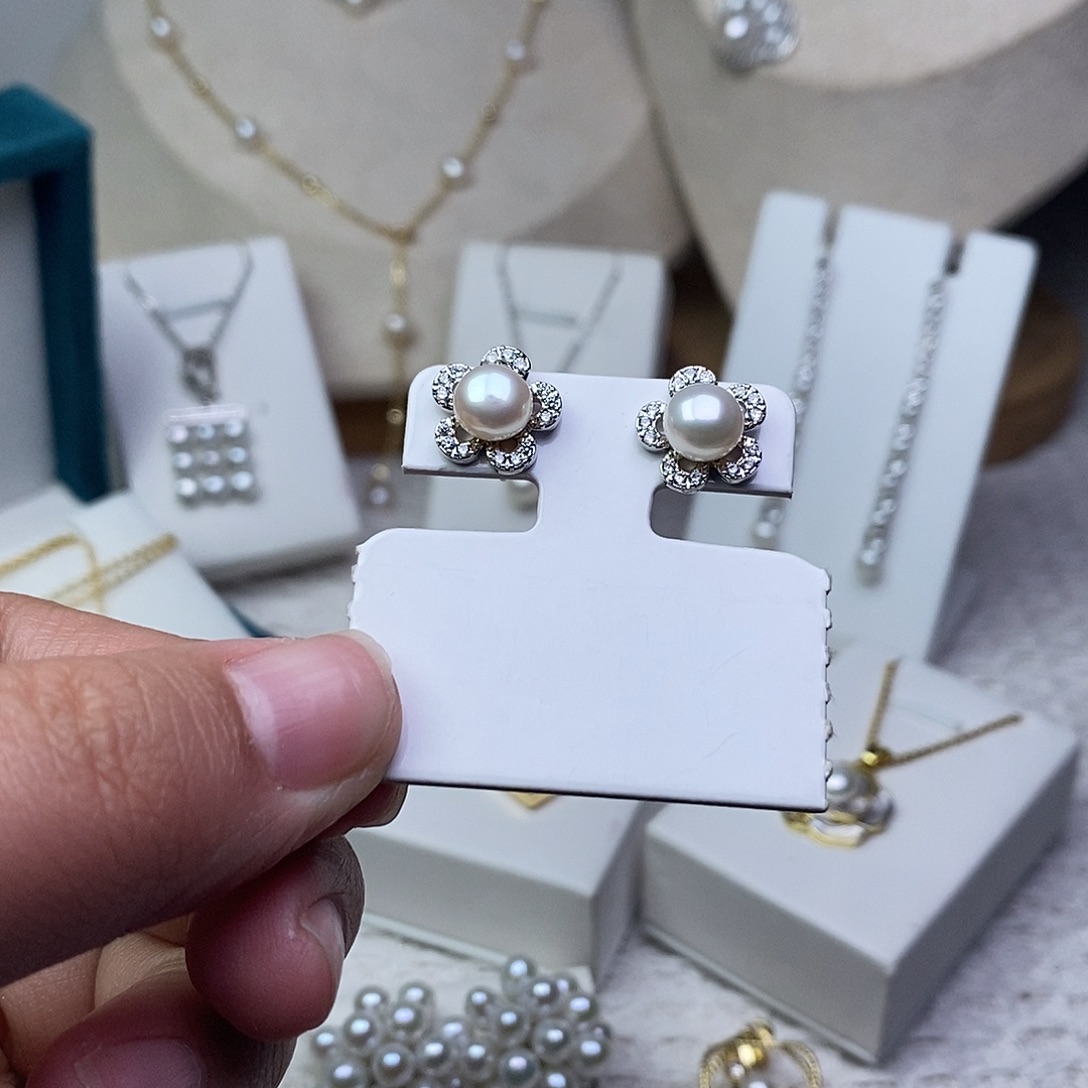 银S925镶嵌耳饰淡水珍珠
