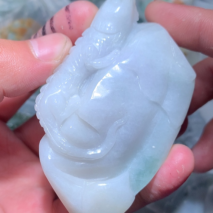 翡翠未镶嵌颈饰保真天然a货翡翠