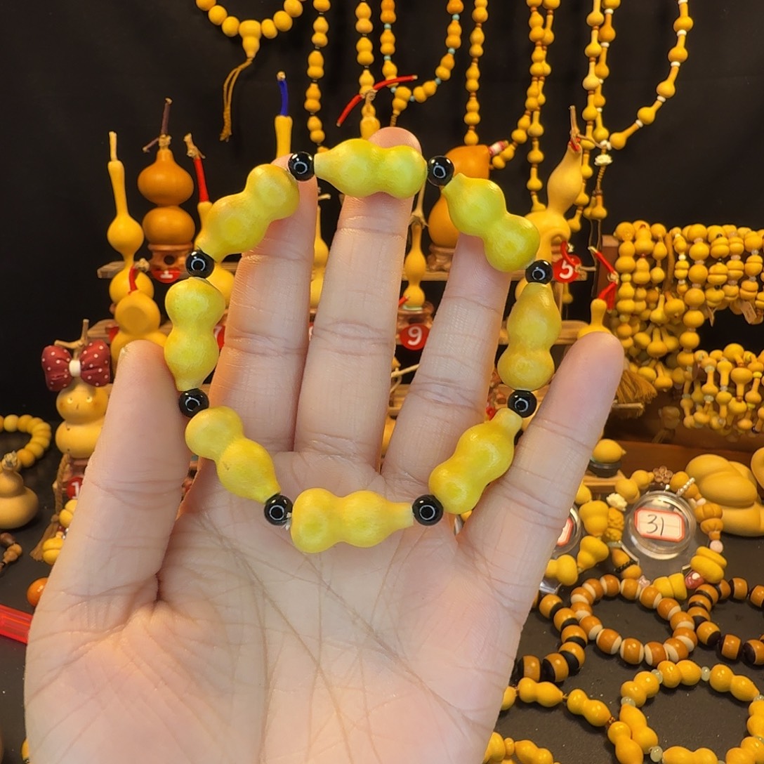 ****鸡大叶紫檀（黑酸枝木类）