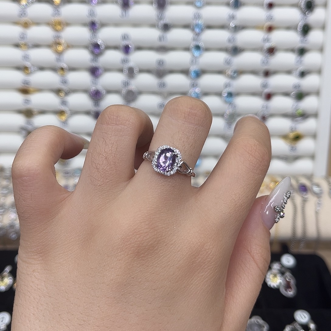 银S925镶嵌紫晶戒指