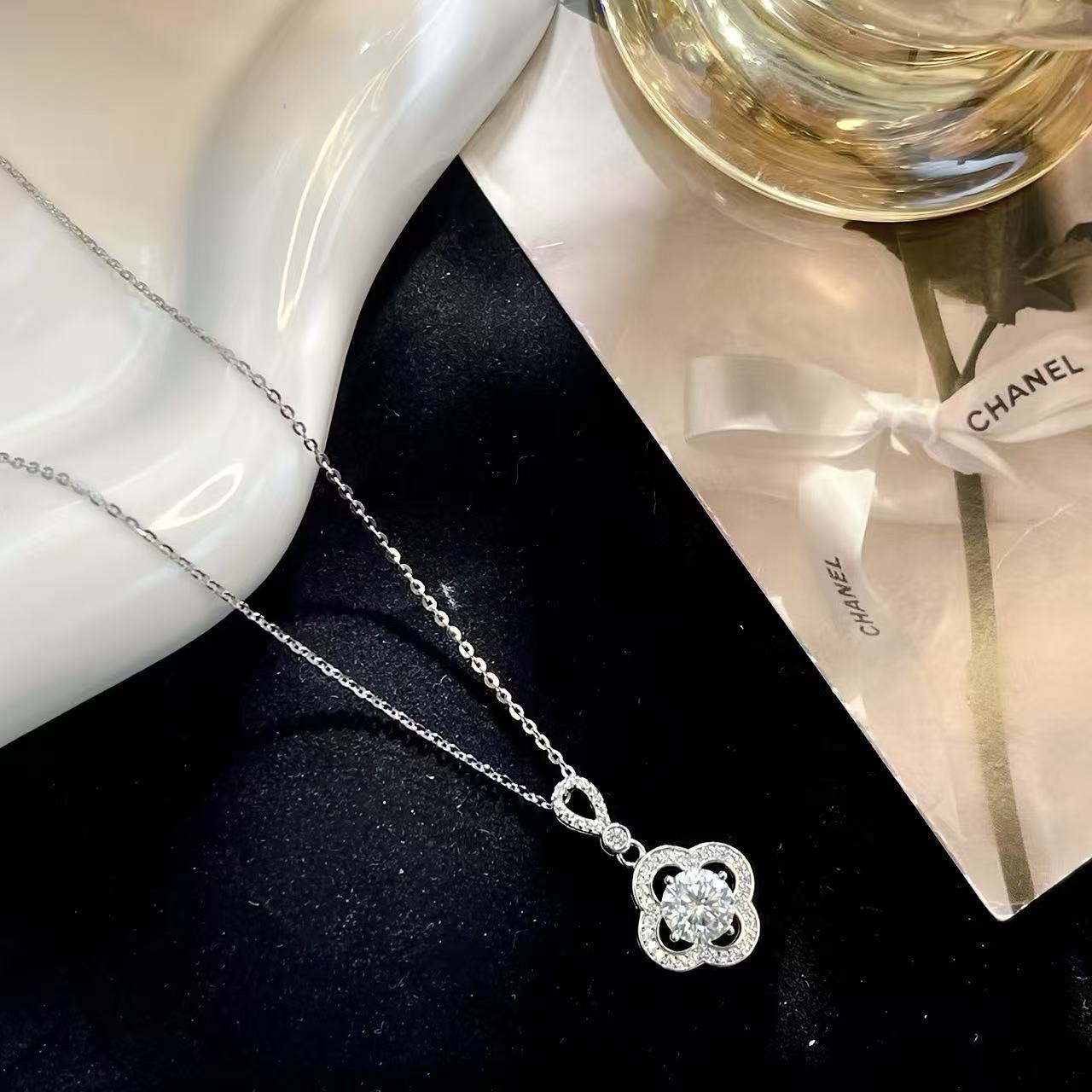 坠链均925银莫桑石 d121古丽古丽【水滴幸运草银项链】锁骨链00632