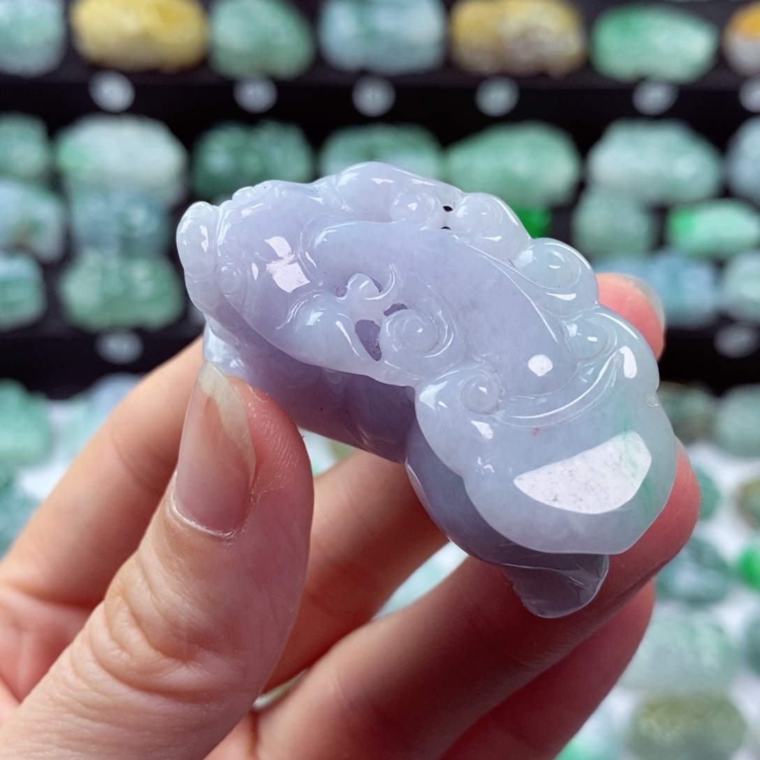 翡翠颈饰未镶嵌天然