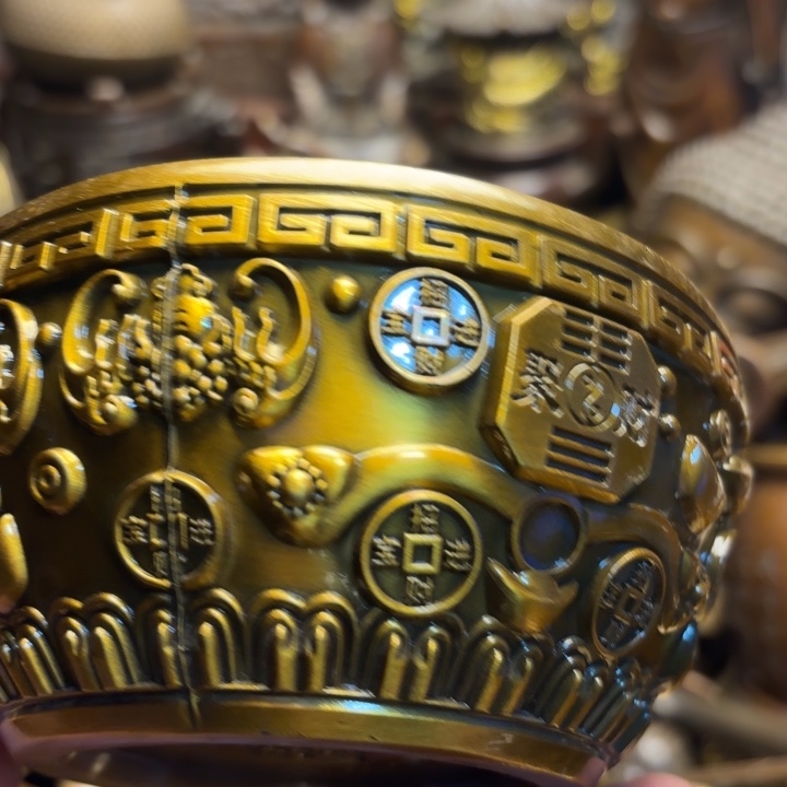 铜器摆件       点击下单