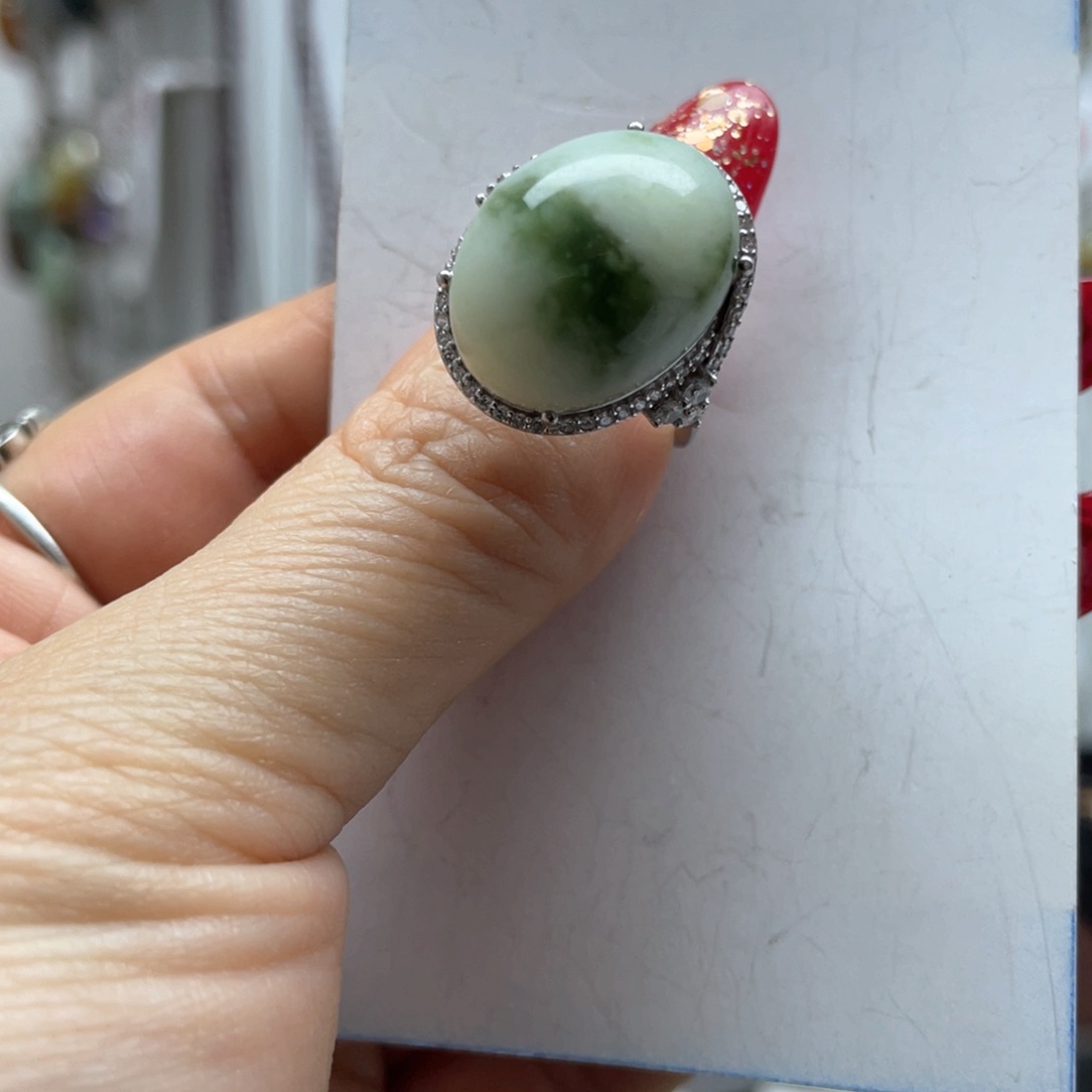 蛇纹石玉戒指未镶嵌