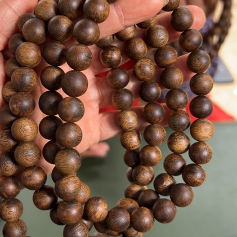 沉香手串白棋卡1.1多样性发1条