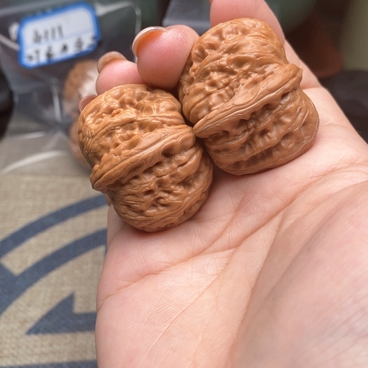 猴头核桃吊坠5003号全品元宝38