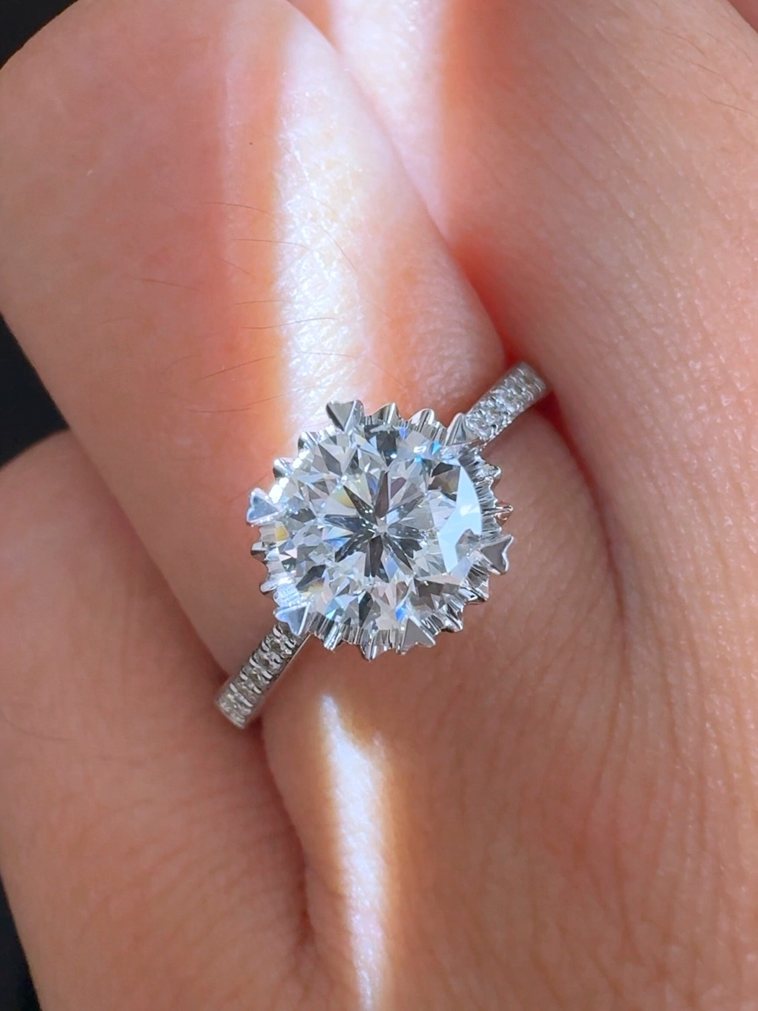 主石NGTC国检证书1.00克拉H SI2圆形钻戒.肉眼完全干净【X76-12】