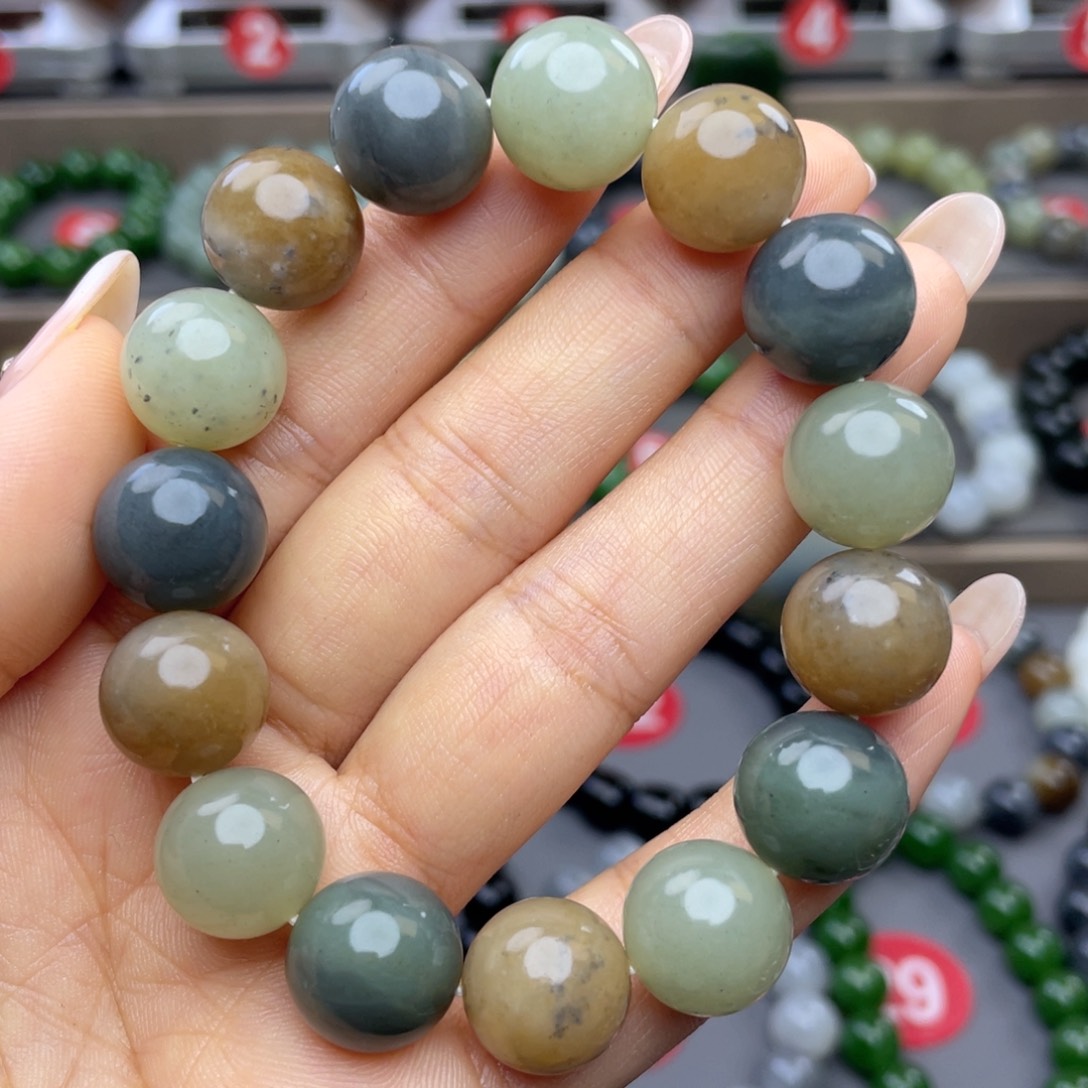 未镶嵌手串和田玉