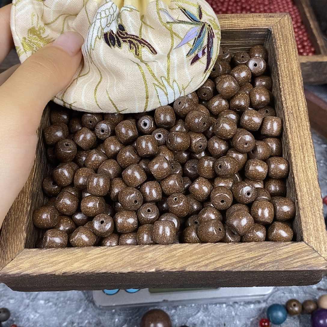 8*9天目藏香老型珠180颗（微瑕）
