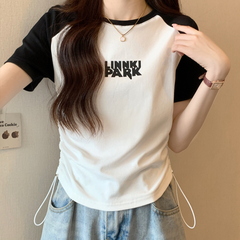 欧货时尚撞色设计感字母印花短袖T恤女抽褶圆领收腰修身显瘦上衣