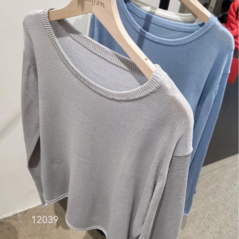 12039（部分无水洗唛，介意慎拍）WANGDAN新款净版圆领防晒针织衫