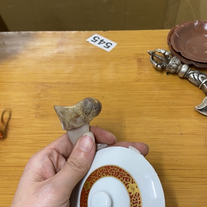 瓷片哈中古工艺品一件