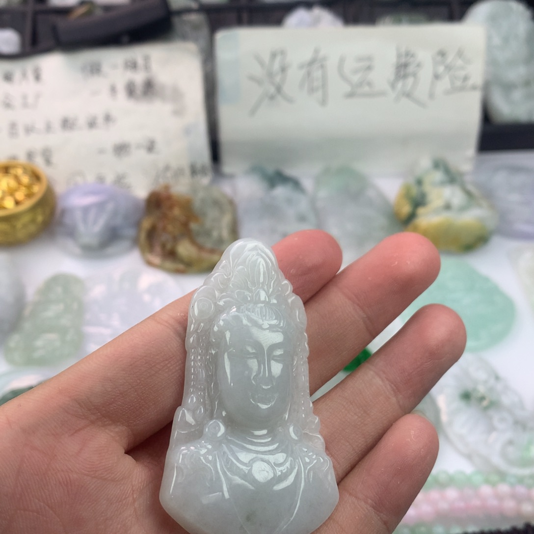 翡翠颈饰未镶嵌－