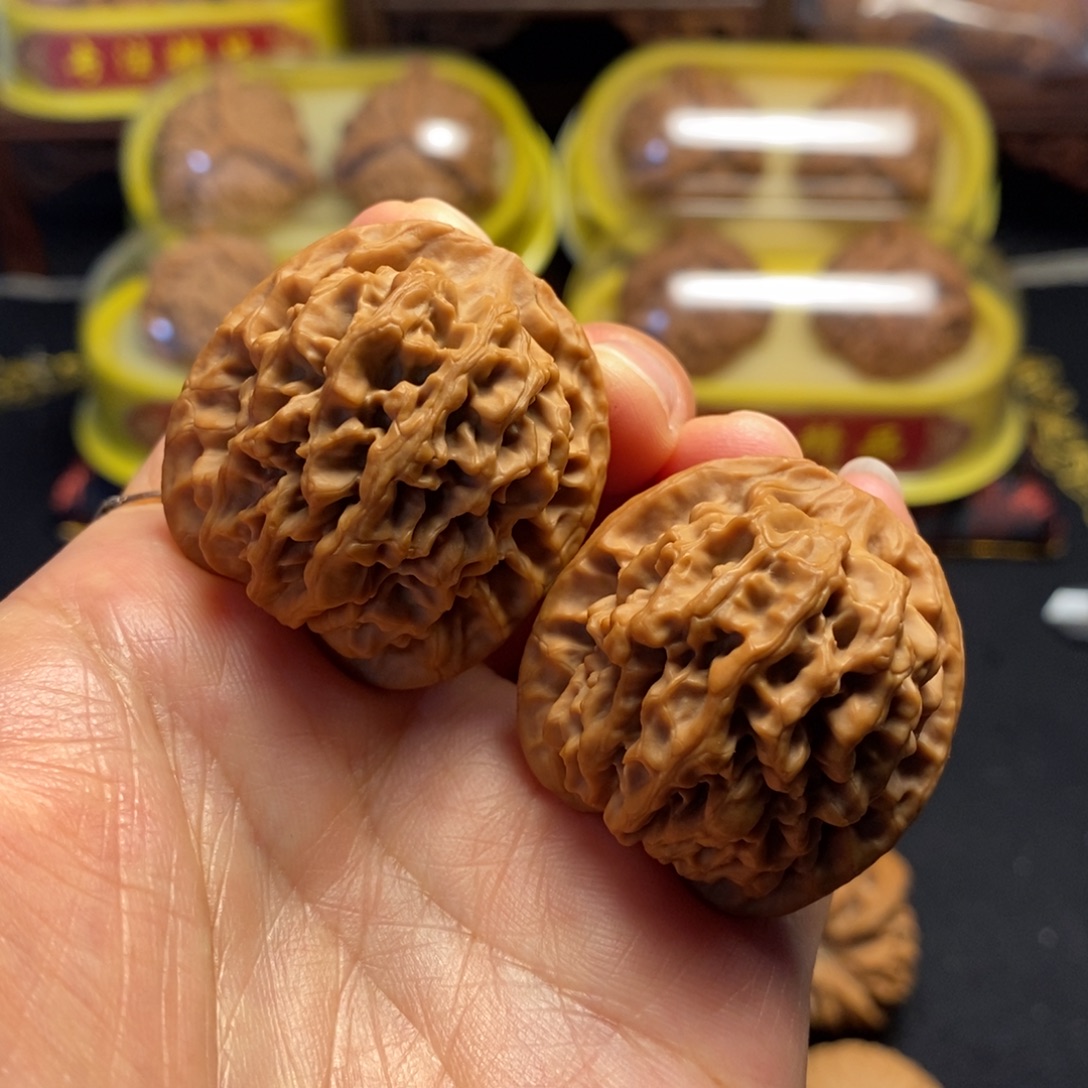 桃核把件秦闷狮子头33