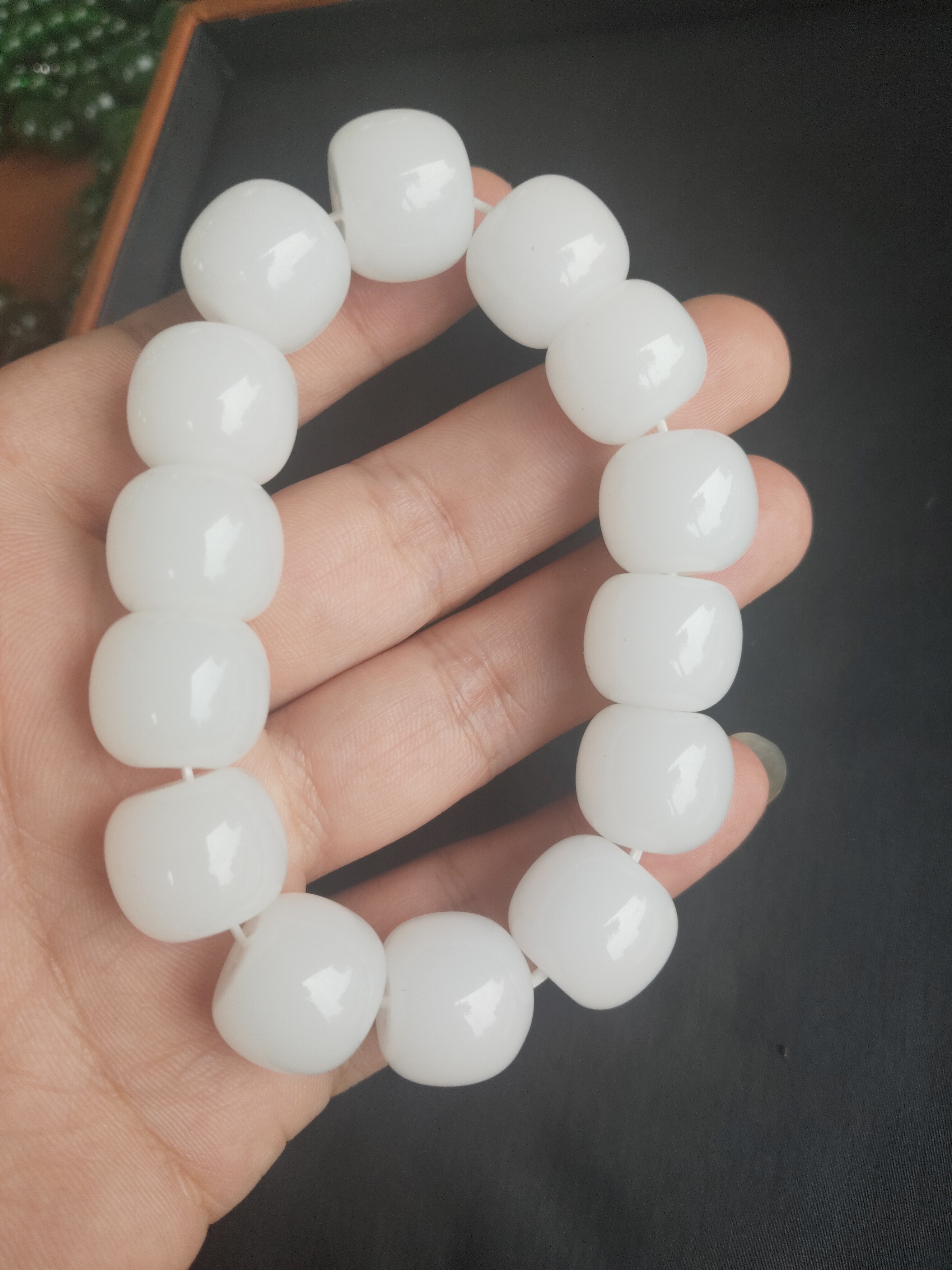 高品质卡16脂白色手串老形珠
