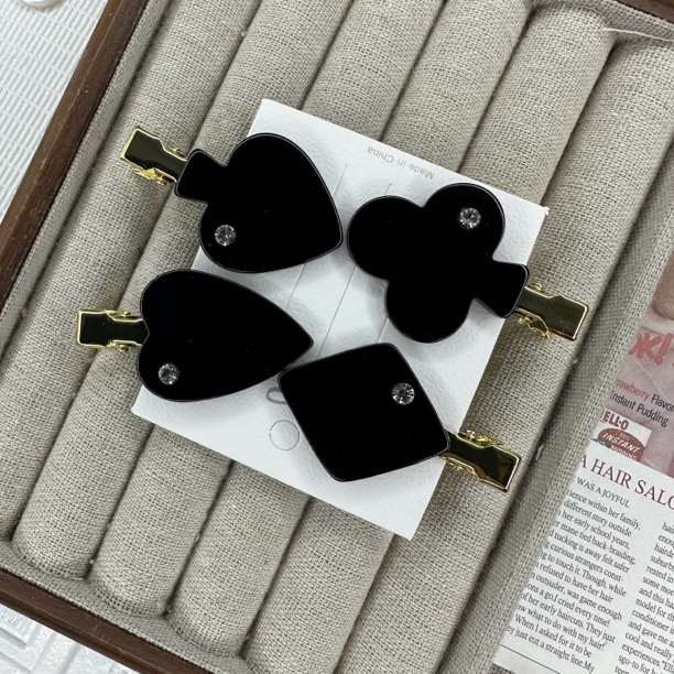 音杳F-1321新款 设计感扑克牌系列边夹