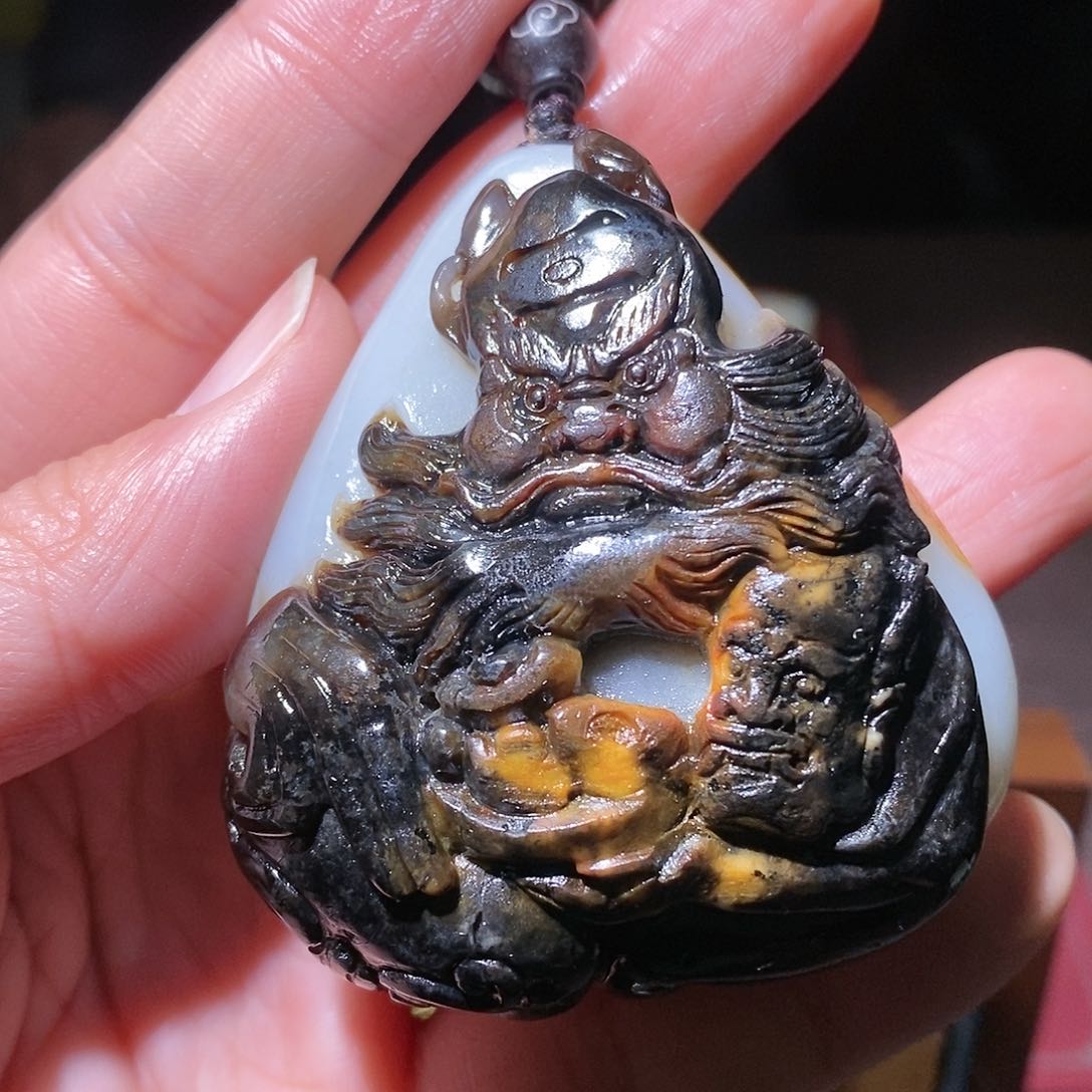 和田玉挂件未镶嵌