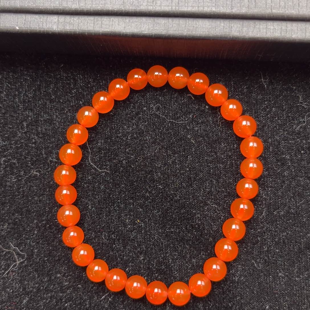 南红玛瑙手串未镶嵌时**影