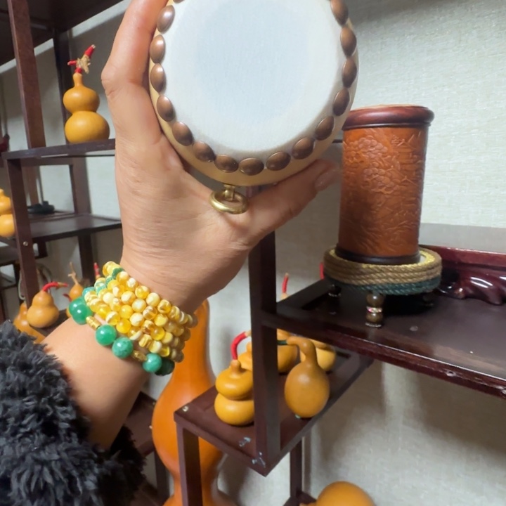 一***墨我也想要这样子一件外套呢