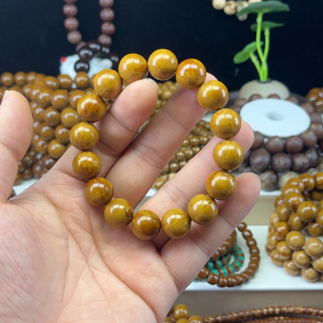 紫金鼠手串W***O紫金鼠光珠手串14