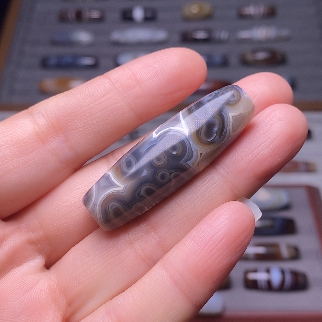 N***D玛瑙/玉髓未镶嵌颈饰