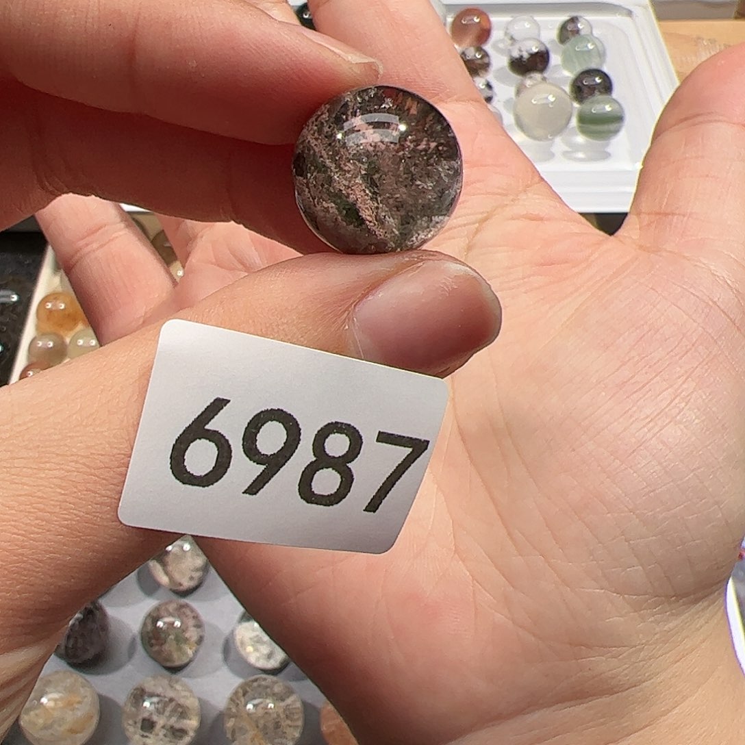 水晶未镶嵌大型摆件（非配饰）