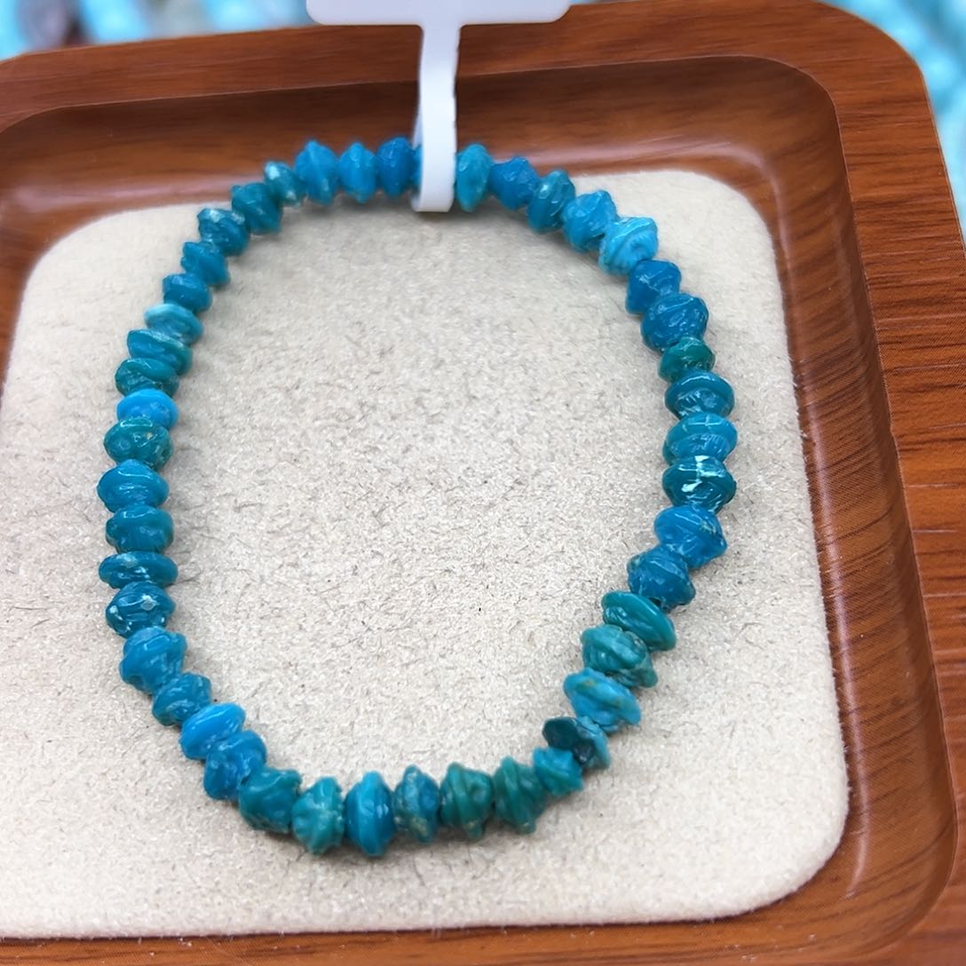 绿松石手链未镶嵌