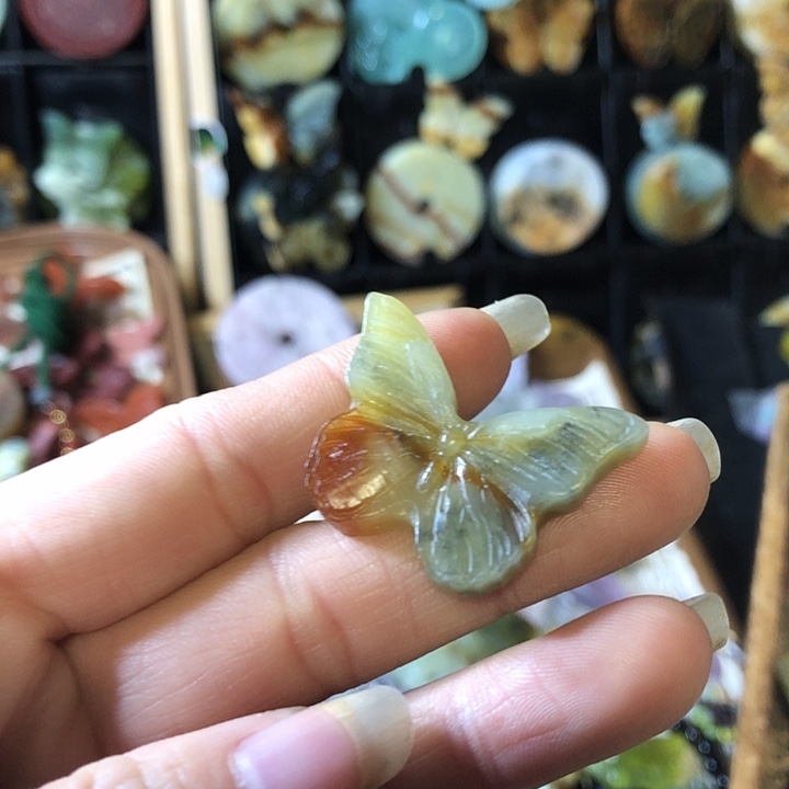 岫玉未镶嵌岫玉挂件