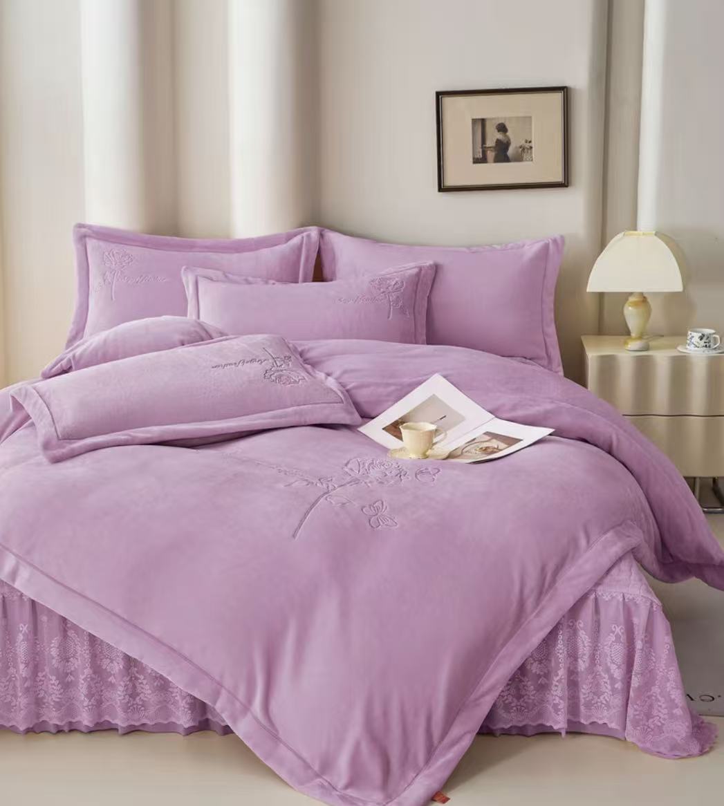 1.5床 专用 珀金绒 特厚 蕾丝款【蝶恋花】床盖四件套