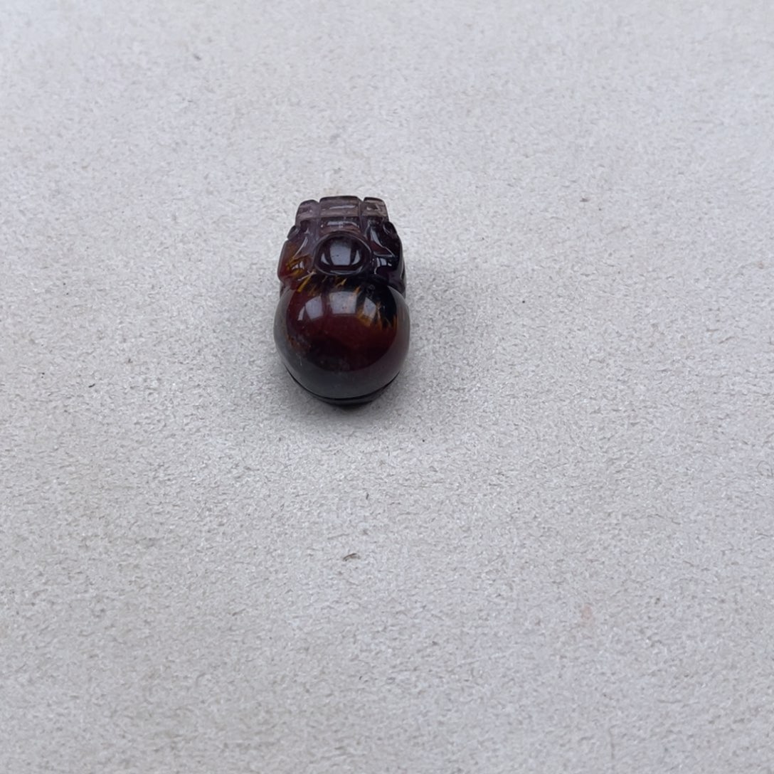 阳***望珠宝半成品未镶嵌水晶极光23四色貔貅金字塔 7.6g