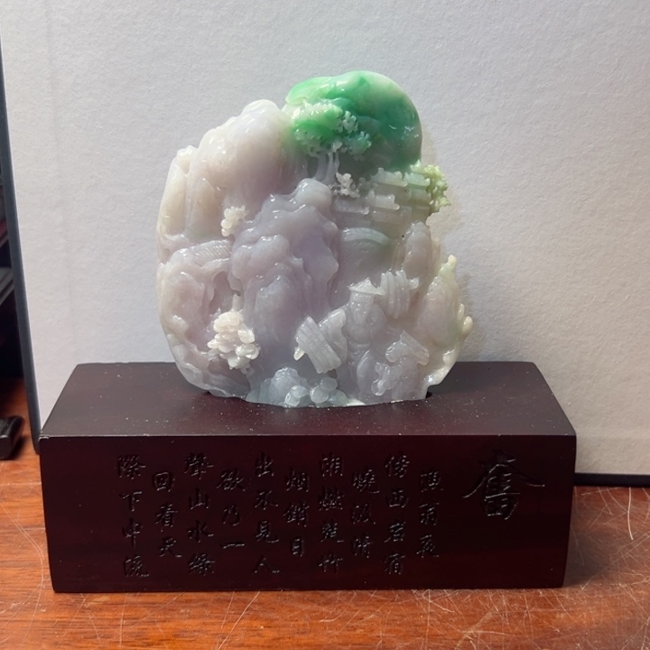 翡翠摆件未镶嵌翡翠