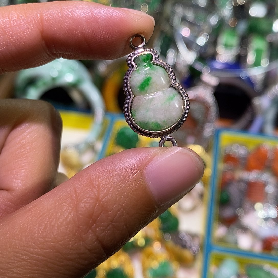 散珠翡翠炸炸炸炸炸炸