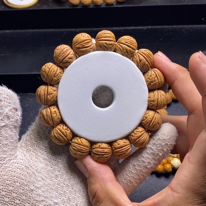 桃核手串纯野生桃核大肌肉