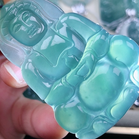 【闪购商品】翡翠颈饰未镶嵌天然翡翠