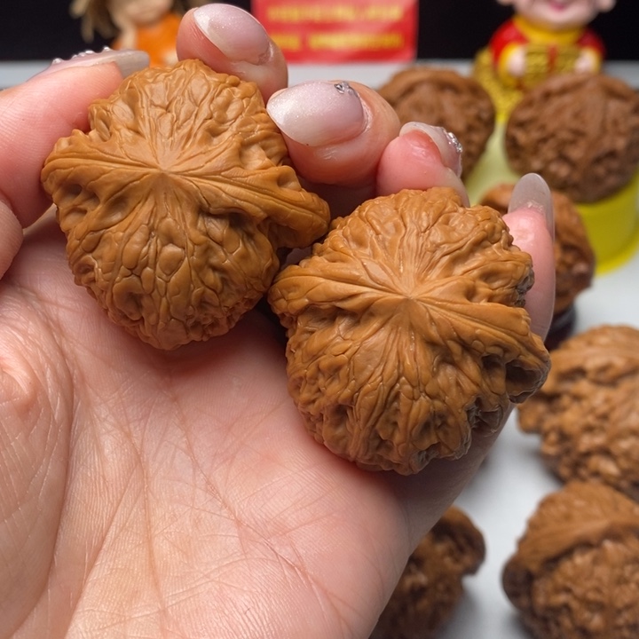 核桃爱***你文玩核桃铁锤