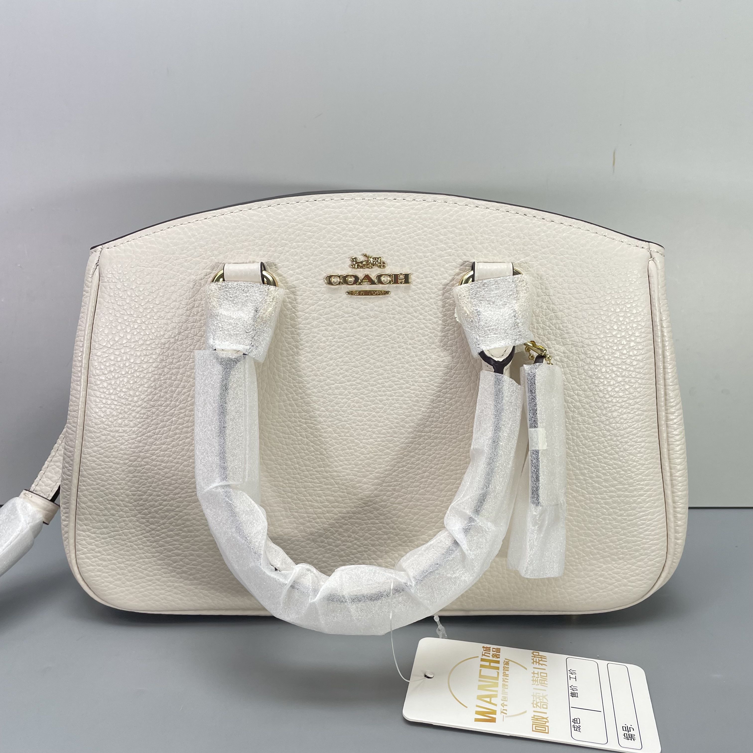 99新 COACH/蔻驰 白色小号戴妃包28*17*10cmE062406