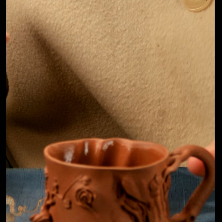 紫砂茶壶空**落全手工制作的话需要