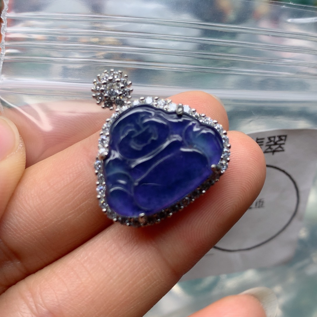 翡翠颈饰未镶嵌吊坠