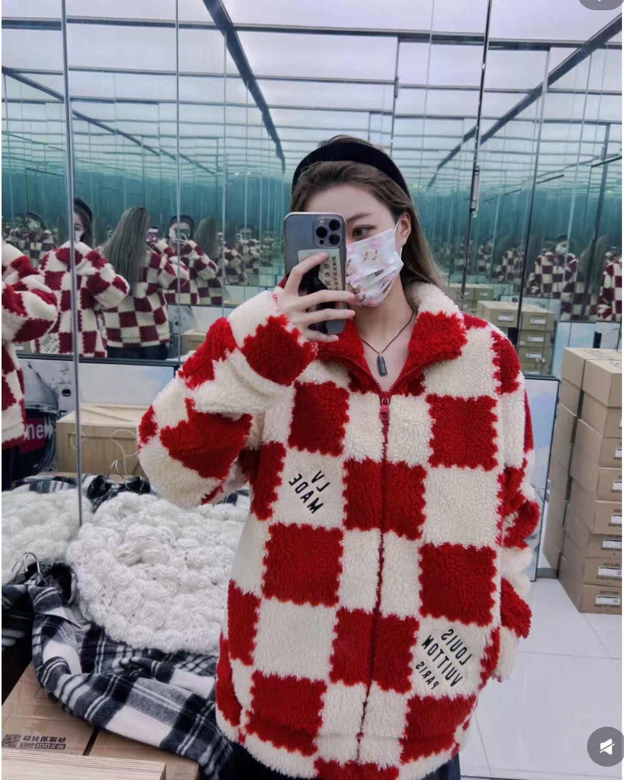 全新未使用 LouisVuitton/路易威登 Nigo联名棋盘格外套 l码