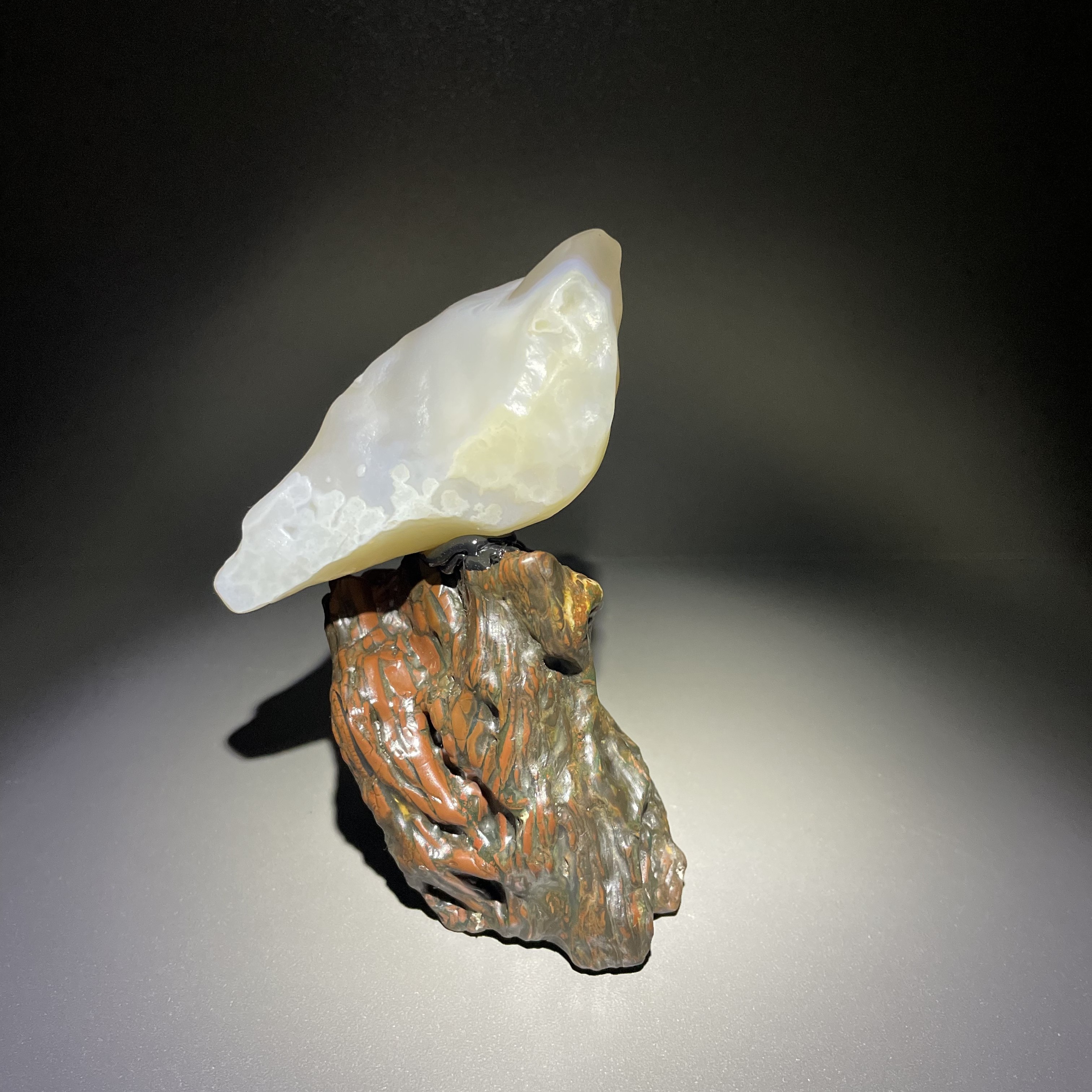 和平鸽，纯天然原石精品